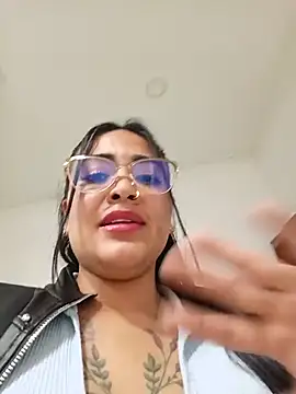 MAYE__13 - Take off my panties in front of the driv