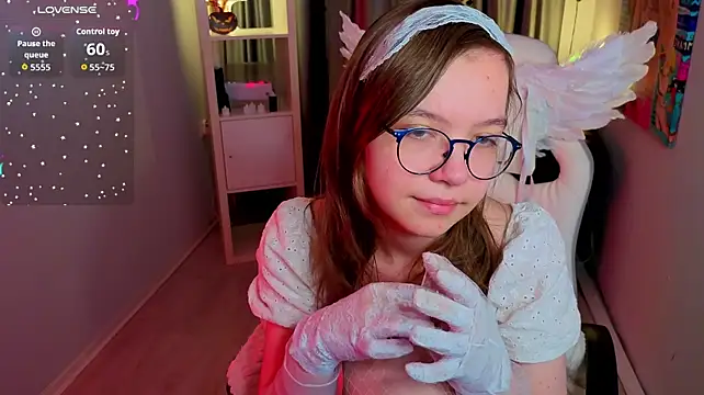 LiaBroock - ❤️Kneel down and eye contact ❤️