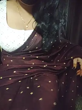 Urs_vrinda - Tease sareepeticoat and bra in 5 min