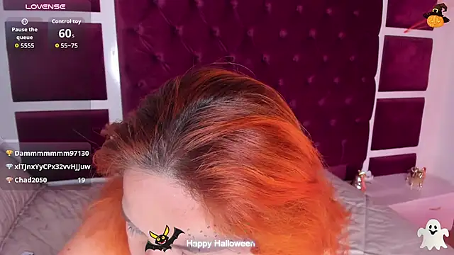 RossMildrey - flash buttocks