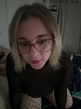 Lepetitcouple1013 - On baise