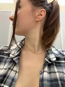 Dina_Tease