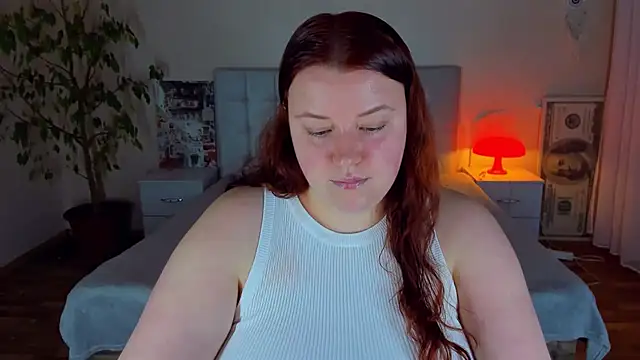 PolinaSalvatore - show boobs
