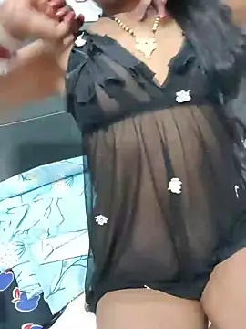 V_Hot_Sonam