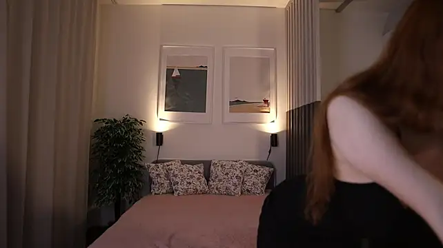 Moon_sky_ - breast tease