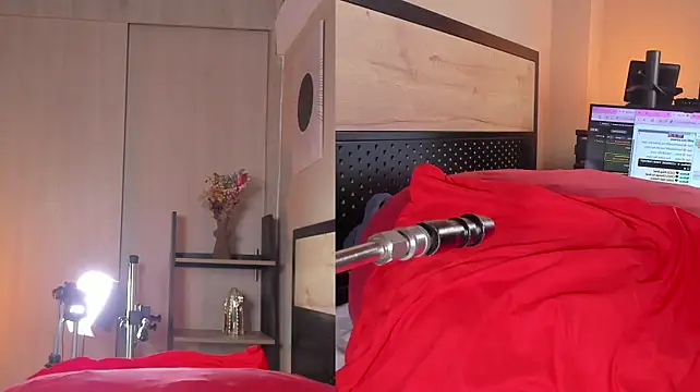 Cinnamon_afrodit - PIN THE PLUG ON THE BUNNY