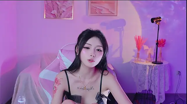 Xiyu-Ada - 😍M腿揉胸激情四射M legs rubbing chest