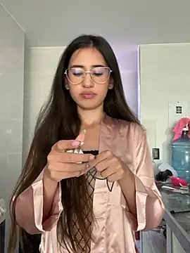 KimCattral - Oil in my pussy