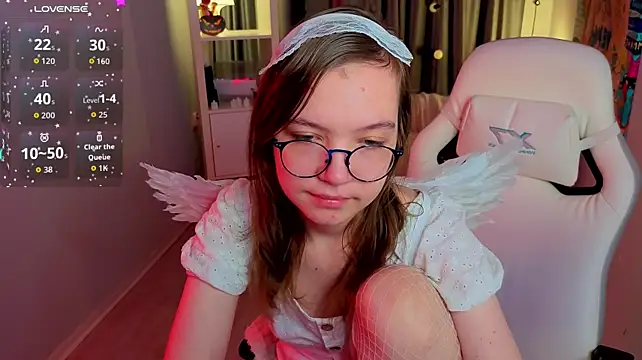 LiaBroock - ❤️Kneel down and eye contact ❤️