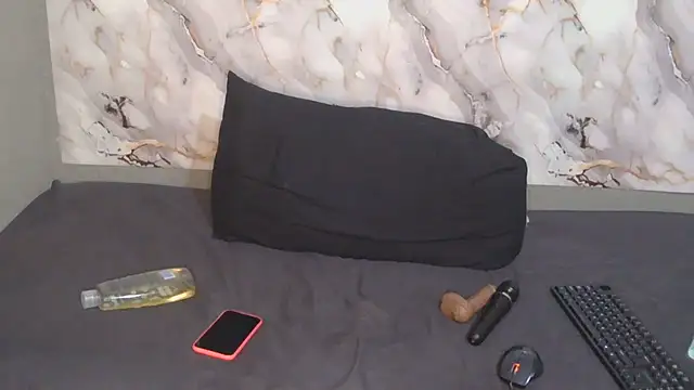 BadBitchSlender - ANUL AND SQUIRT SHOW