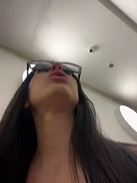 Susi_chimm - Jugar con extraño