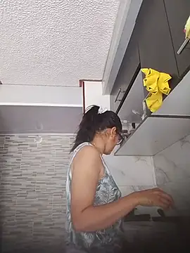 Selena_foxy - Un desconocido toque mi pecho