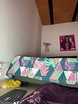 Alisse_taylor2