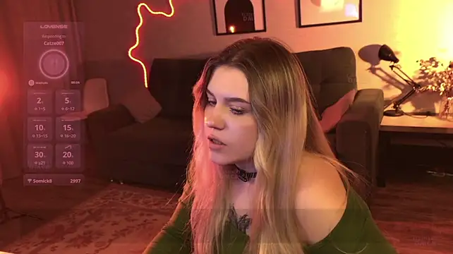 Mali_kiss - Striptease