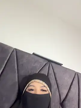 Tahiraaa_ - RAIN OF SQUIRT IN THE BATHROOM💦