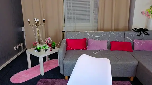 DanaHurt1 - Spank my ass x5 🍑