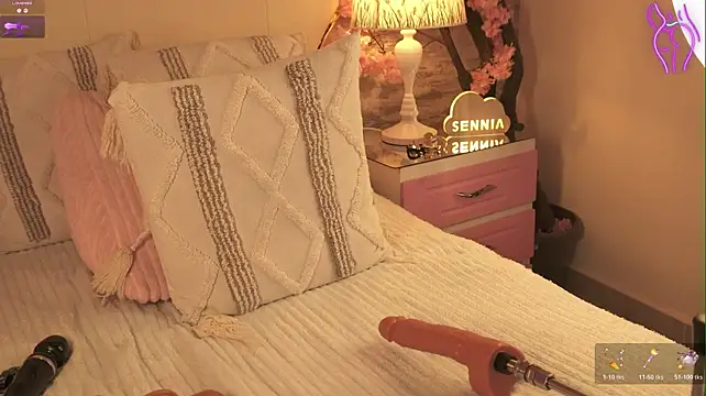 SenniaBella - Take control on my pussy 🔥🔥🔥 juicee
