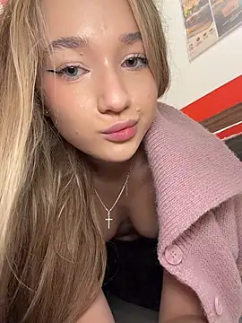 Milaa_sun - male panties wet in TAXI 🚕