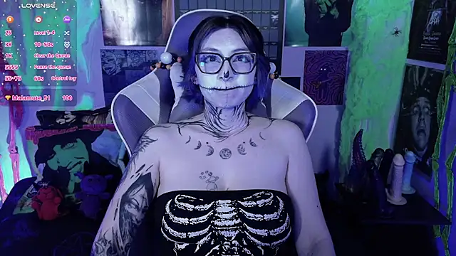 Kimlennox_ - 🕷️Tie my tits