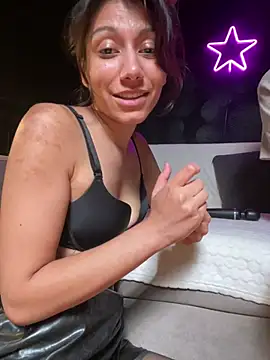 Kiscsillagg - Dildo in ass