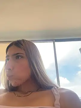Ameellie - TOPLESS+LASTTIP WIN 2 min CONTROL TOY!!