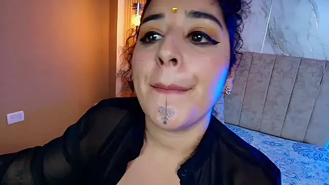 Sophiaamethystt - PLAY ASS HOLE 🥵😏