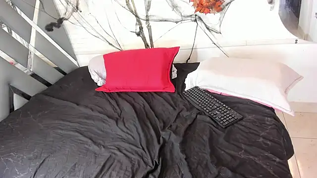 Milf_Lucy69 - show naked