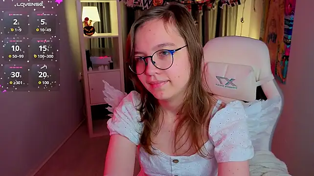 LiaBroock - ❤️Kneel down and eye contact ❤️