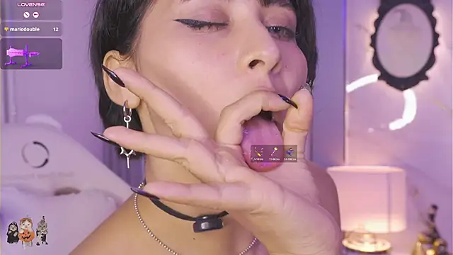 Ramona_Flower - rip my stockings + start show machine❤️‍
