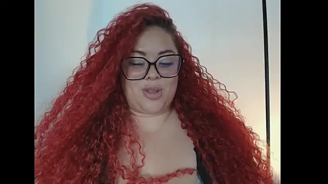 Kazandra_Velvet - Masturbating saying the Tipper's Name