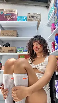 CurlyLia_ - NAKED AND FINGERING HIDDEN IN THE MARKET
