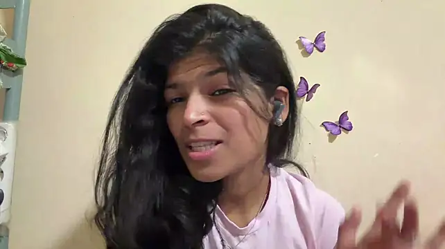 NgaMuszar - Show my feet soles :p