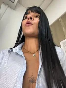 LuxeBrunetteXXX - CLEANING LADY FUCK HER PUSSY WITH DILDO