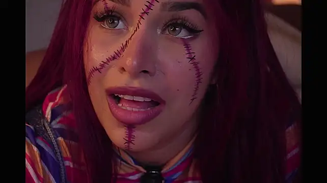 Iara_Smith1 - fingers in pussy