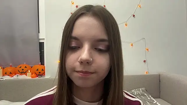 LisaPorse - show tongue + cute wink