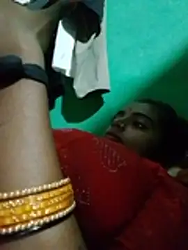 Nayara_sexe