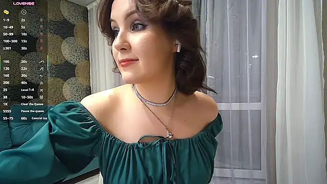 ElsyGven - show my legs and feet for you x)