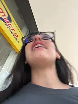 Susi_chimm - Jugar con extraño