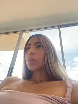 Ameellie - OIL IN BOOBS+LASTTIP 2 min TOY