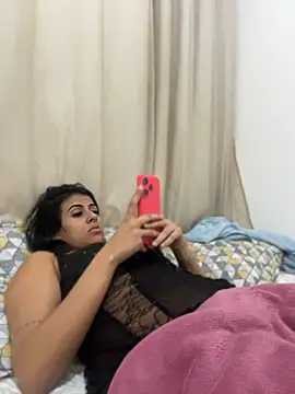 Agatha_lindinha - Sentar no brinquedo