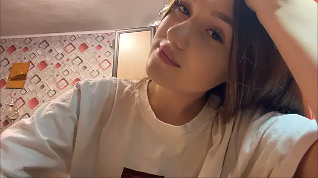 HalleyMedez - Turn around and show my back