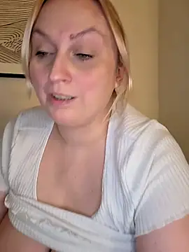 BBW_Nora - Squirt with Big Dildo - LT 5 Videos