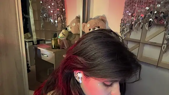 Tease_dealer - let's look at my feet!! ;)