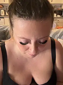 Poppyshaw_ - Gag on Dildo 😛