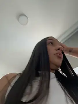Brunettecollins05 - Fingering pussy + creamy + squirrrtttt