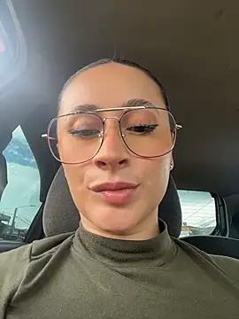 Chloe_rockss_ - show and spank ass