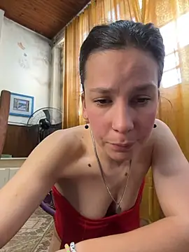 Melu12 - JUEGO CON TETAS / TITS GAME