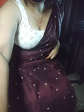Urs_vrinda - Tease sareepeticoat and bra in 5 min