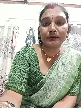 YOURFIVAA - Show tits 🥰🫣🍑