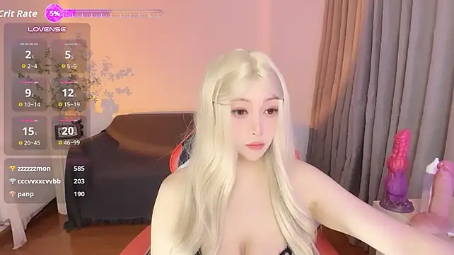 Nina-- - 小粉插入 小穴特写5分钟